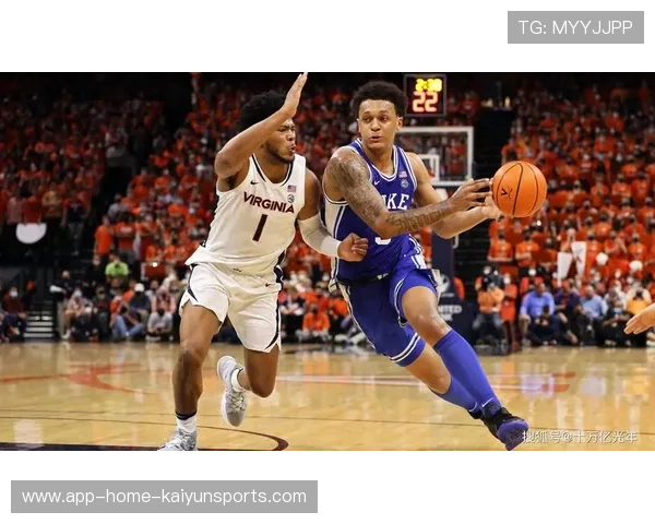 班切罗背身勾手精准命中